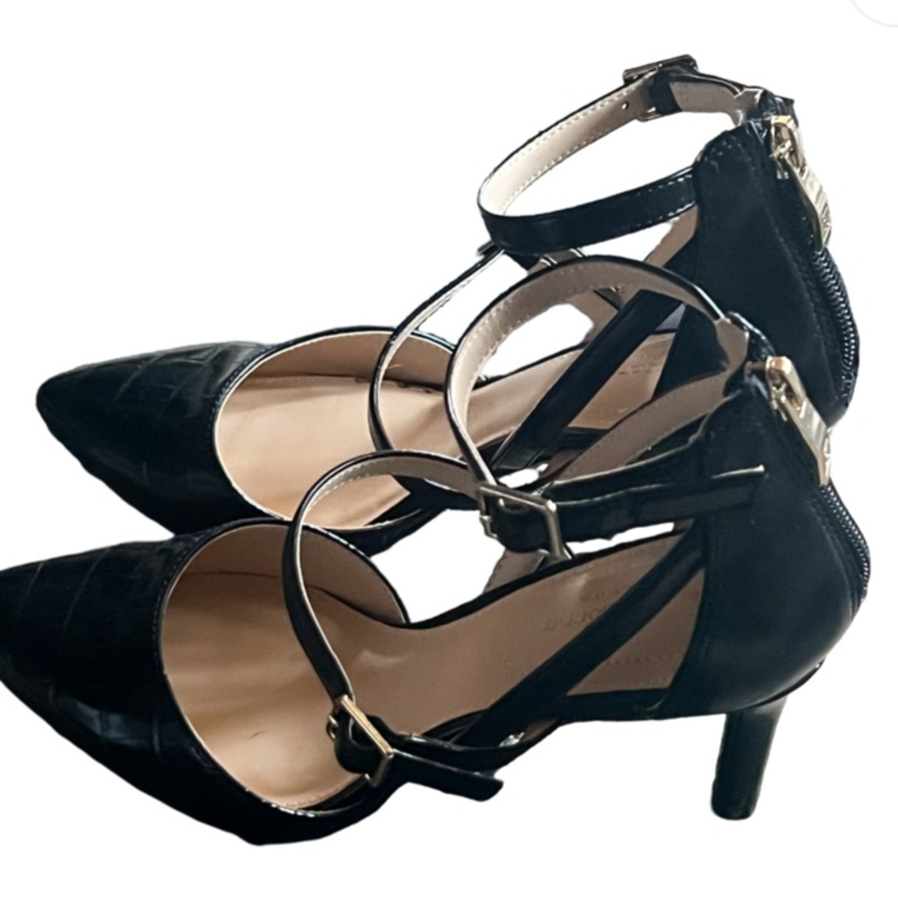 Liz Claiborne Harvey Alligator Strappy Heels/Pumps
327551